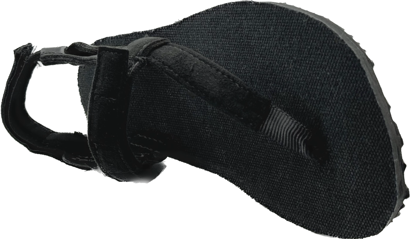 BlackBear Sandals 2.0 - Black Hemp Footbed - Black Straps